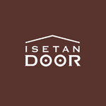 伊勢丹ドアのロゴ